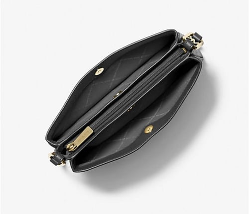 حقيبه مايكل كورس لون اسود TRISHA