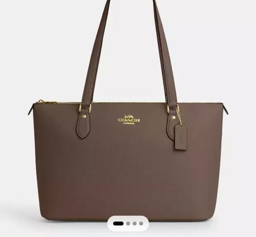حقيبه كوتش المقاس الكبير Gallery Tote