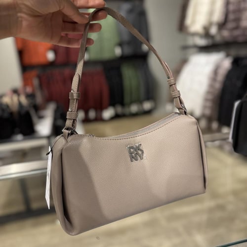 حقيبه DKNY