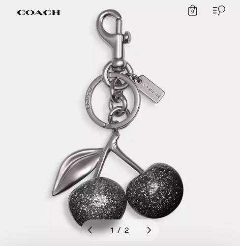 تعليقه الكرز من كوتش Cherry Charm