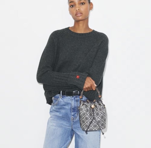 حقيبه توري بورش T MONOGRAM MINI BUCKET