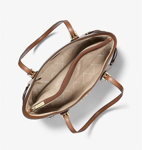 حقيبه مايكل كورس Voyager Tote Bag