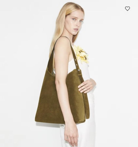 حقيبه توري بورش المقاس الكبير مخمل ROMY HOBO