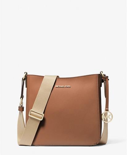 حقيبه مايكل كورس Jet Set Travel