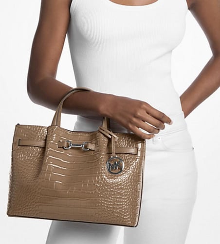 حقيبه مايكل كورس المقاس الوسط Carson