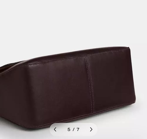 حقيبه كوتش المقاس الكبير Etta