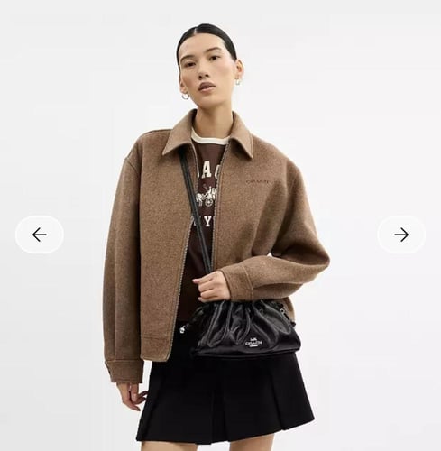 حقيبه كوتش المقاس الوسط Faye