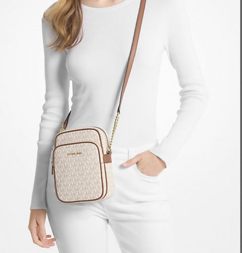 حقيبه مايكل كورس Jet Set Travel