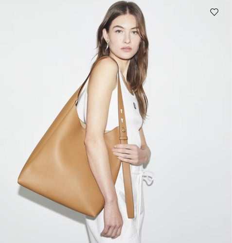 حقيبه توري بورش المقاس الكبير ROMY HOBO