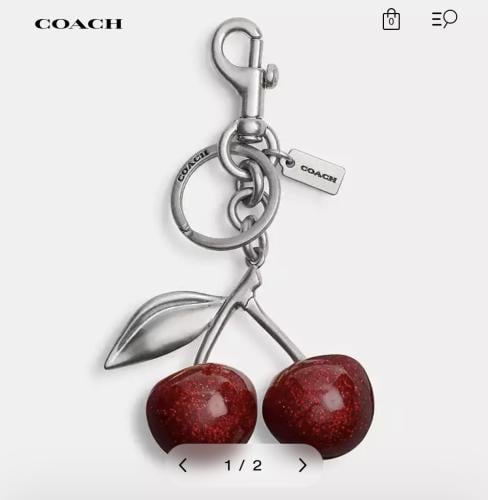 تعليقه الكرز من كوتش Cherry Charm