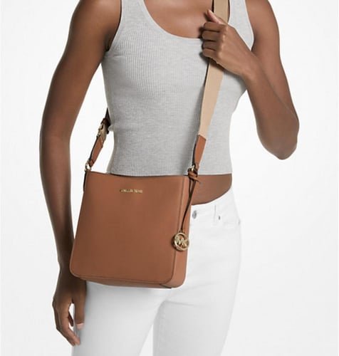 حقيبه مايكل كورس Jet Set Travel