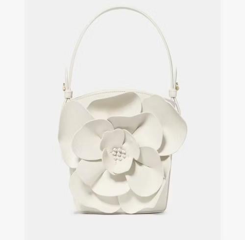 حقيبه كيت سبيد Flora Bucket Bag