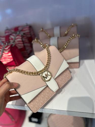 حقيبه مايكل كورس Greenwich