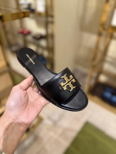 حذاء توري بورش