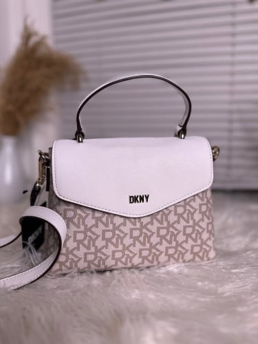 حقيبه DKNY