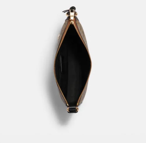 حقيبه كوتش Ellie File