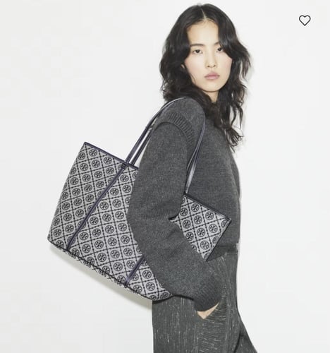 حقيبه توري بورش المقاس الكبير T MONOGRAM ZIP TOTE