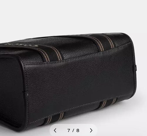 حقيبه كوتش 24 Smith Tote Bag