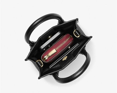 حقيبة مايكل كورس المقاس الصغير لون أسود Mercer