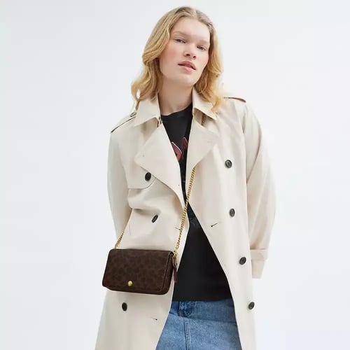 حقيبه كوتش Mila