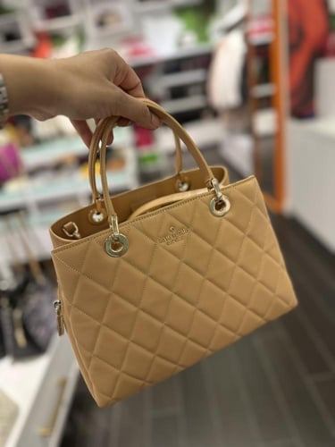 حقيبه كيت سبيد المقاس الوسط Carey