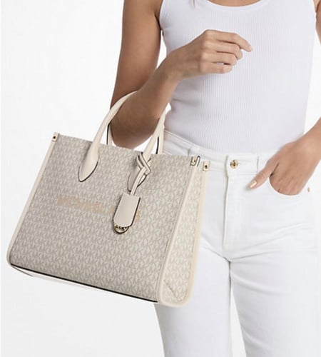 حقيبه مايكل كورس المقاس الكبير Mirella