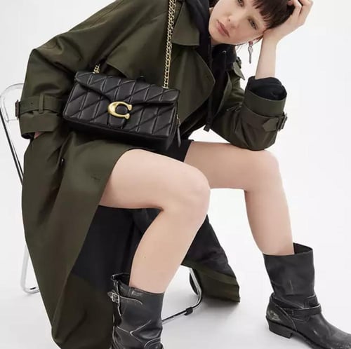 حقيبه كوتش مقاس Tabby 26