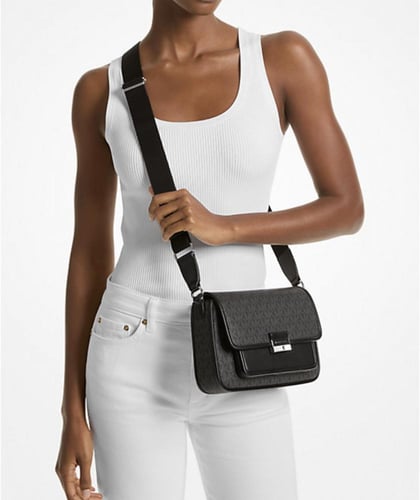 حقيبه مايكل كورس المقاس الوسط Bradshaw