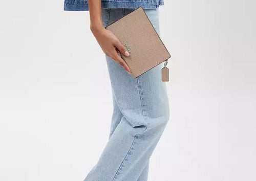 حقيبه كوتش Slim