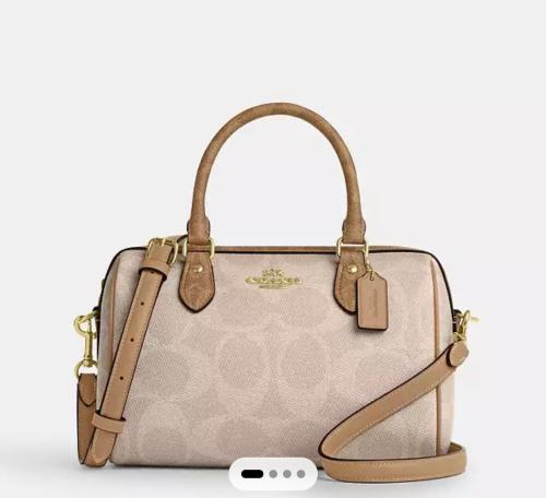 حقيبه كوتش المقاس الوسط Rowan