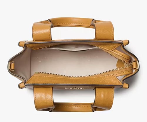 حقيبه كيت سبيد المقاس الصغير جلد Kip