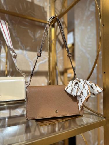 حقيبه توري بورش Emerson