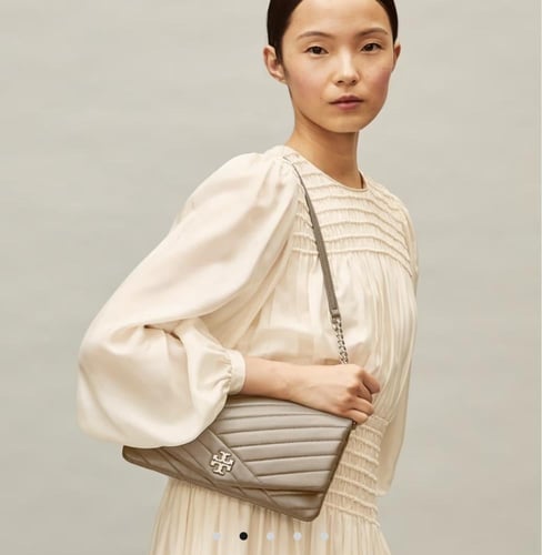 حقيبه توري بورش KIRA CHEVRON