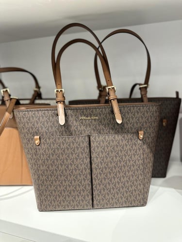 حقيبه مايكل كورس Jet Set Travel