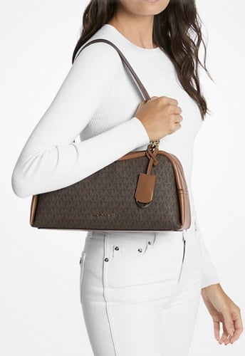 حقيبه مايكل كورس المقاس الكبير Cecily