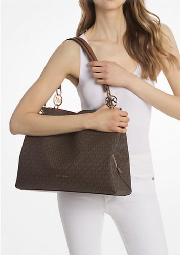 حقيبه مايكل كورس Christina