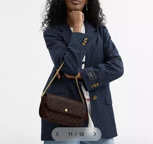 حقيبه كوتش Brook