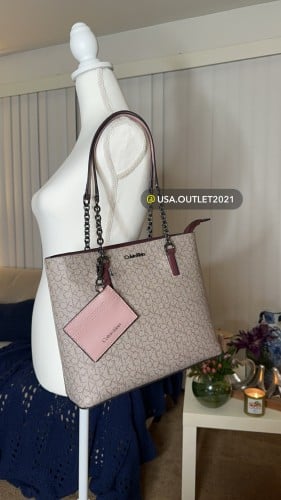 حقيبه كالڤن كلاين