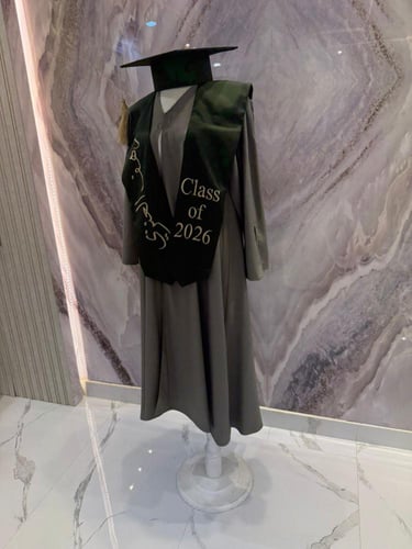 عباية التخرج – إشراقة يوم الإنجاز