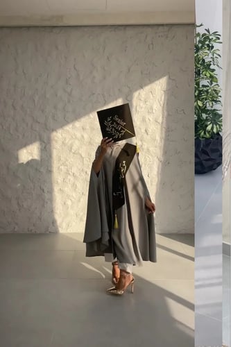 عباية تخرج 2024