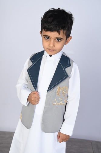 سديري اطفال باطراف جلد.رصاصي