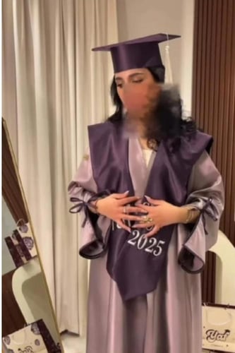 عباية التخرج – إشراقة يوم الإنجاز