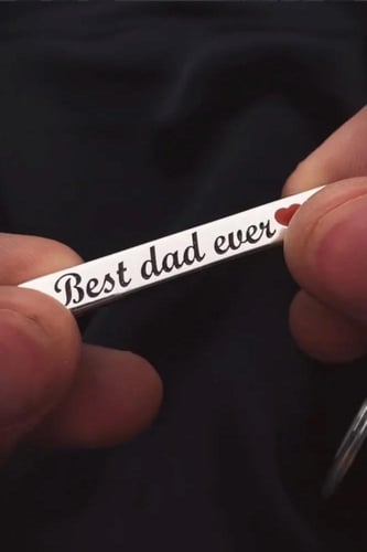 جديد ميدالية بالاسم