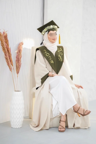 عباية تخرج 2024