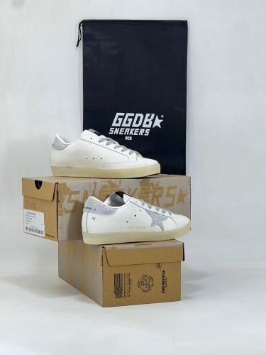 Golden goose
