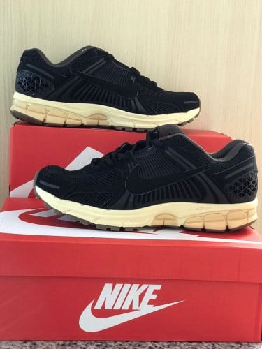 Nike Zoom Vomero 5 SP "