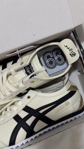 Onitsuka Tiger Mexico 66 "Cream/Black/Gold"