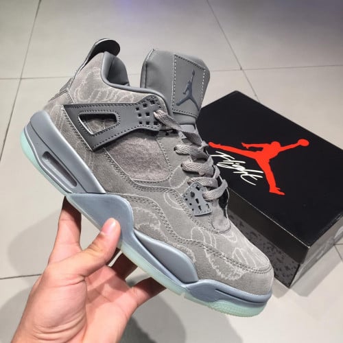 Jordan 4
