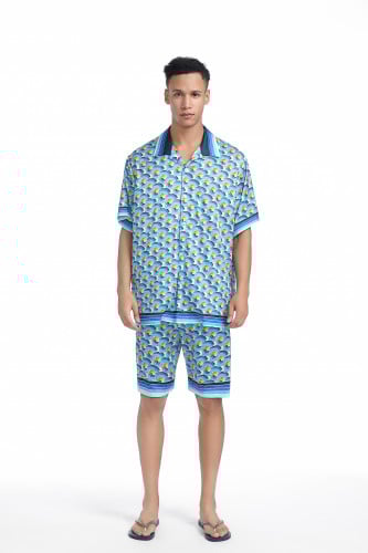 طقم حرير بطبعة جرافيك