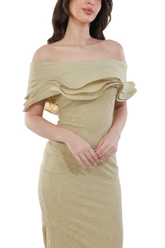 فستان جاكار استرتش أوف شولدر بكشكش